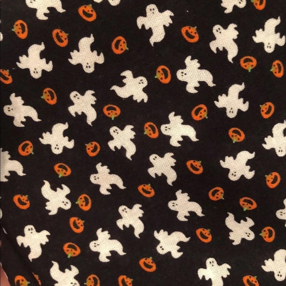 Halloween Scrunchie bundle 🎃 - Picture 2 of 4